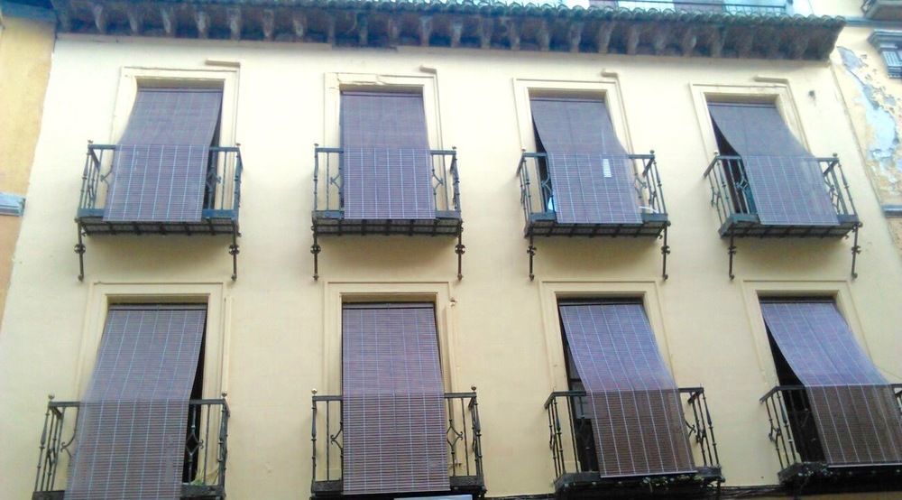 Cathedral Rooms And Houses Granada Bagian luar foto